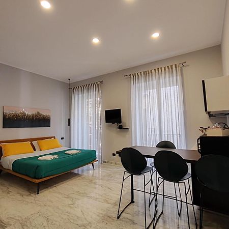 Lily Apartments ปาแลร์โม ภายนอก รูปภาพ