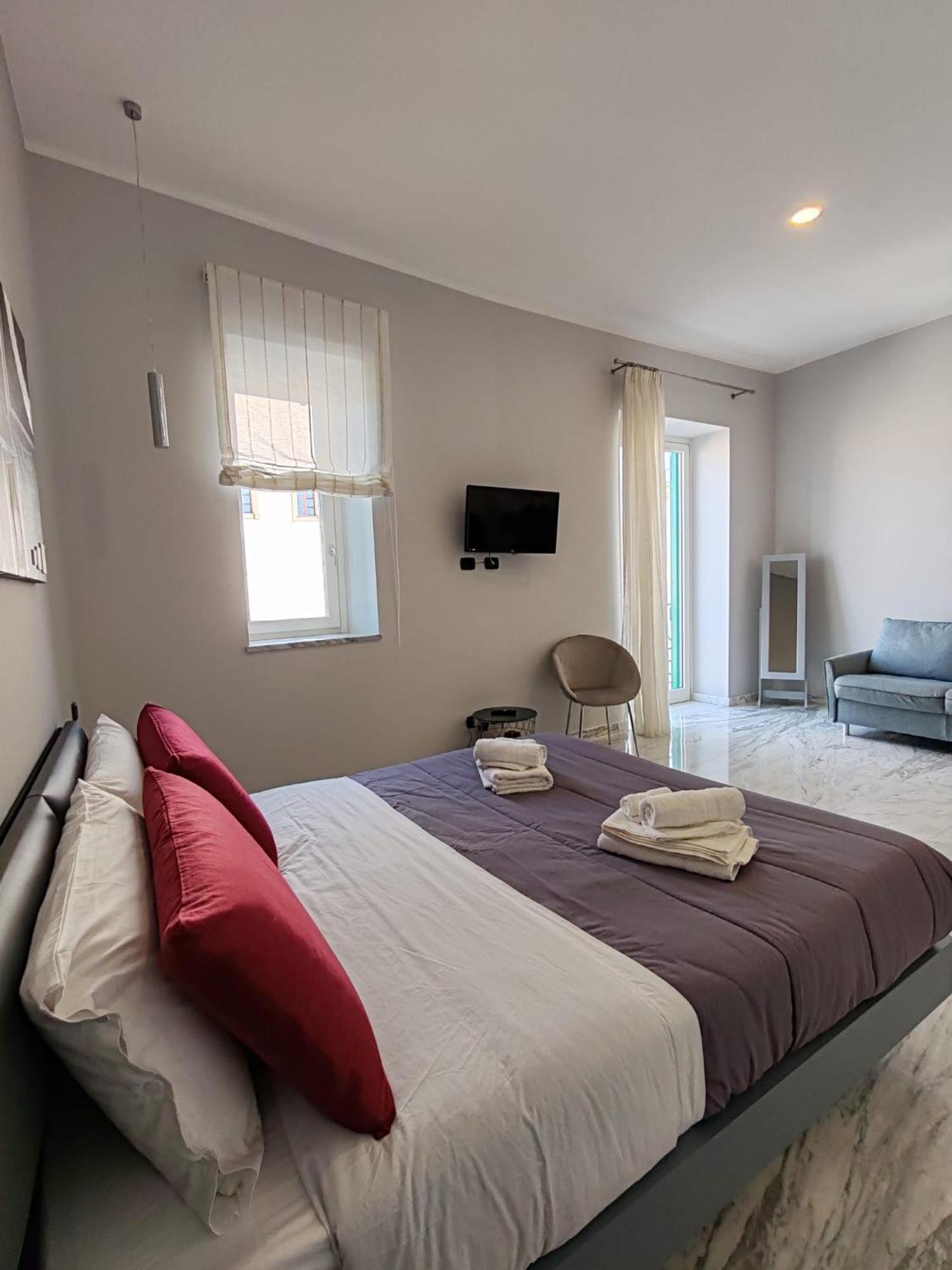 Lily Apartments ปาแลร์โม ภายนอก รูปภาพ
