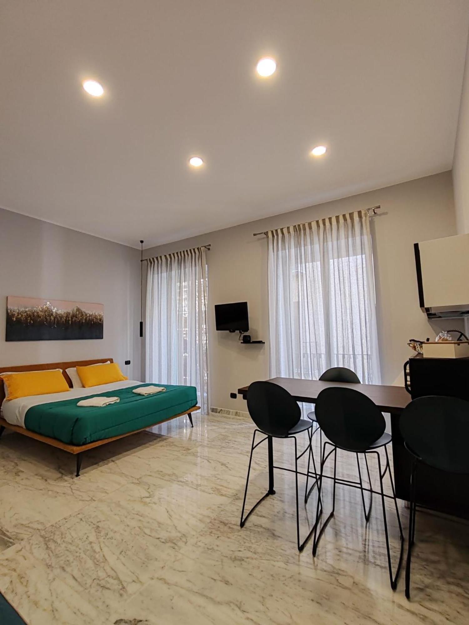 Lily Apartments ปาแลร์โม ภายนอก รูปภาพ